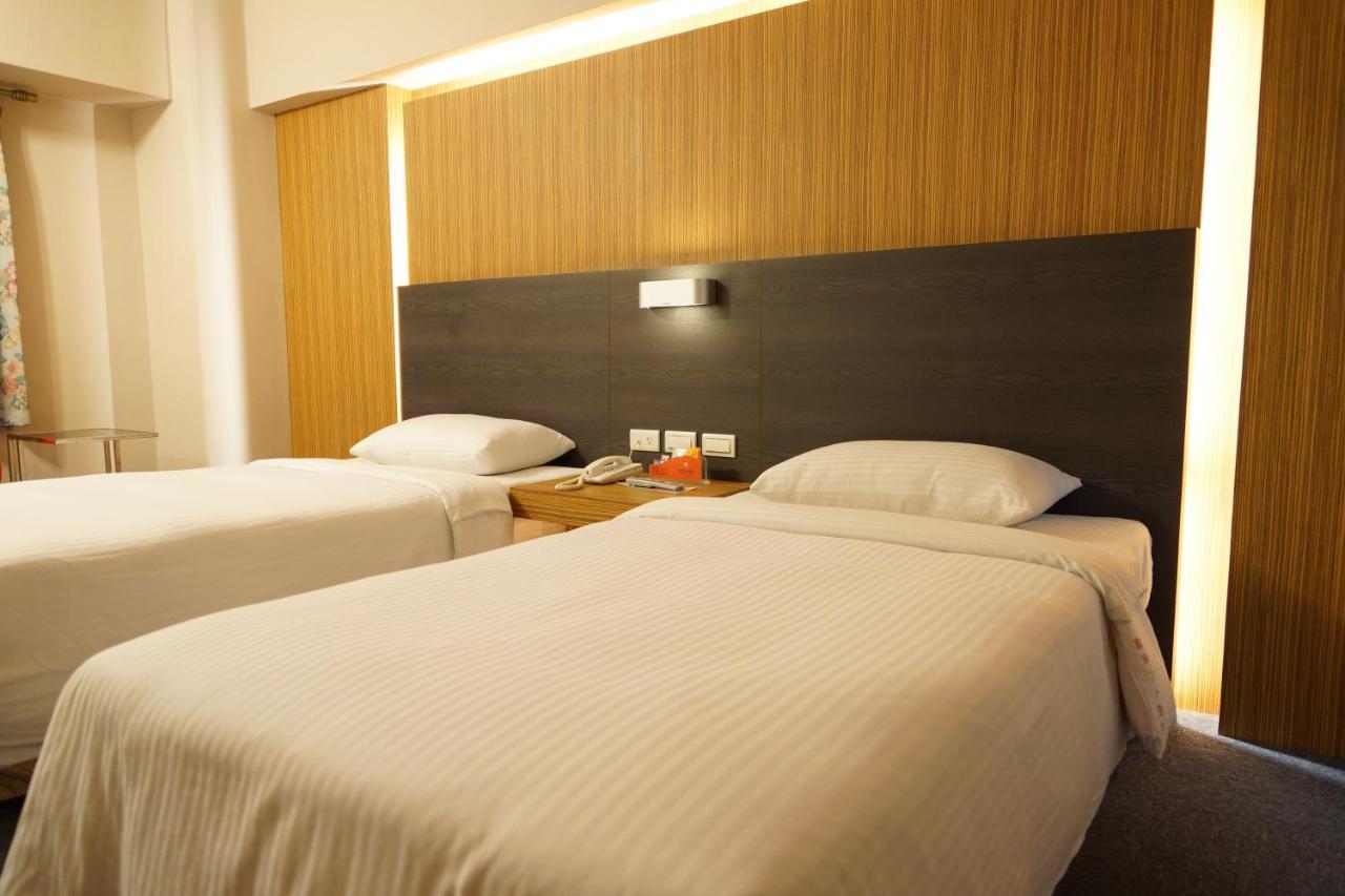 Ying Dai Hotel Tainan Exterior foto