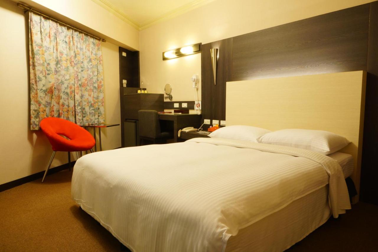 Ying Dai Hotel Tainan Exterior foto
